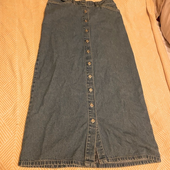 Vintage Button Up Denim Maxi Skirt - Picture 5 of 12
